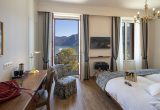 International au Lac Historic Lakeside Hotel