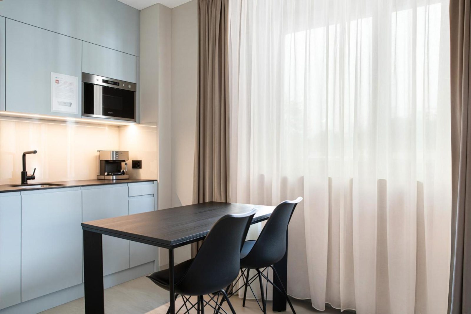 VISIONAPARTMENTS Lugano -self check-in — photo 7